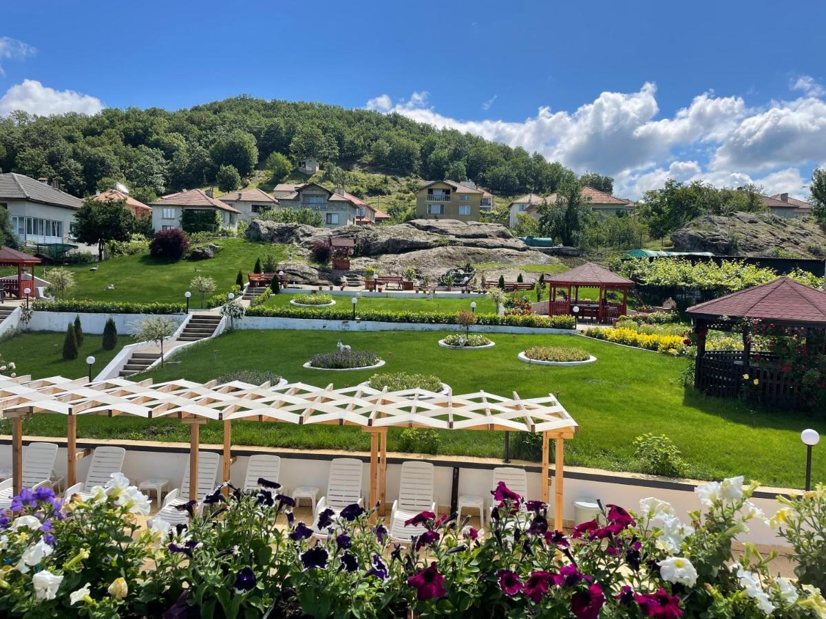Hotel Elit Kirkovo  Eksteriør billede