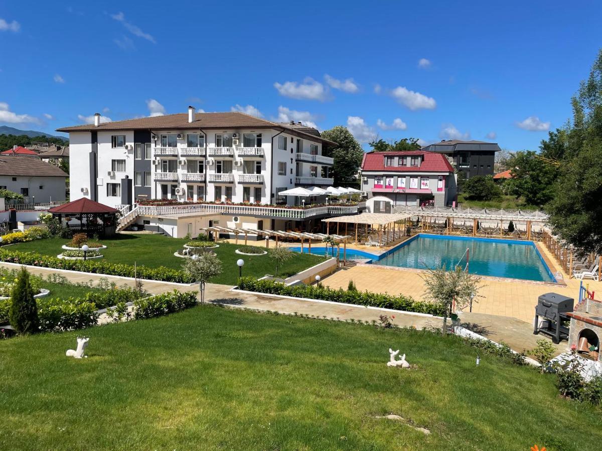Hotel Elit Kirkovo  Eksteriør billede