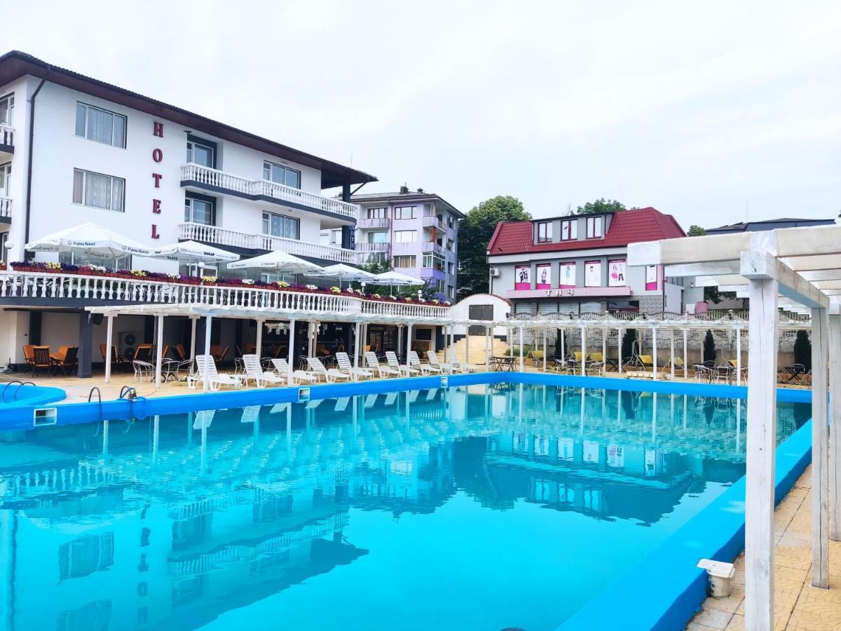 Hotel Elit Kirkovo  Eksteriør billede