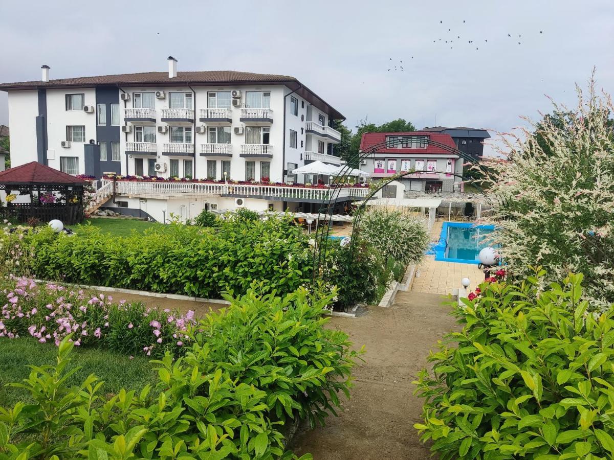 Hotel Elit Kirkovo  Eksteriør billede
