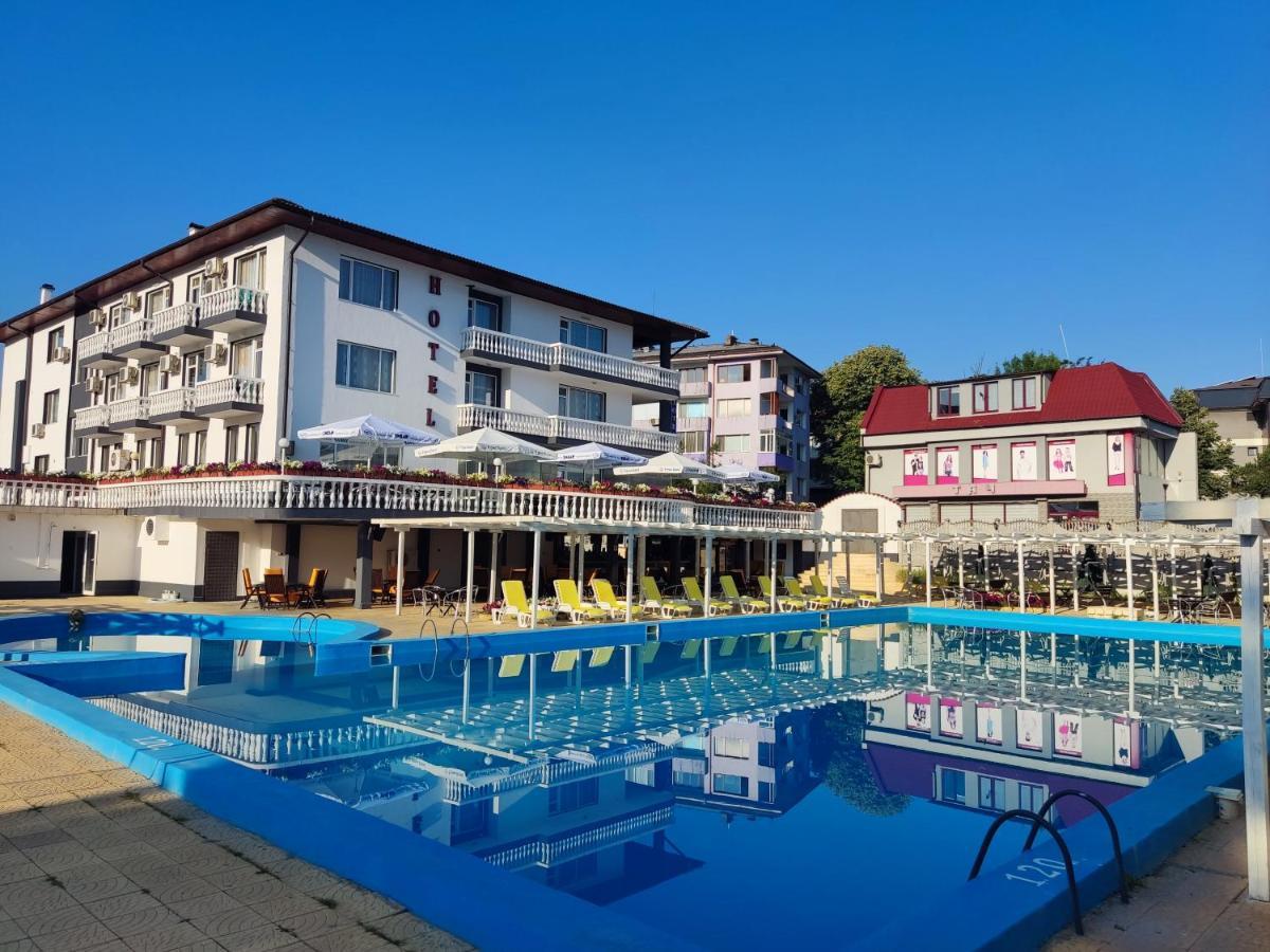 Hotel Elit Kirkovo  Eksteriør billede