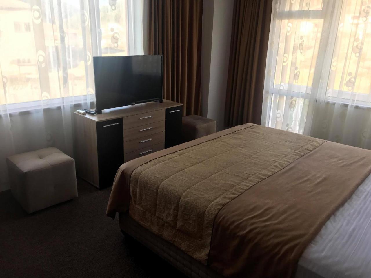 Hotel Elit Kirkovo  Eksteriør billede